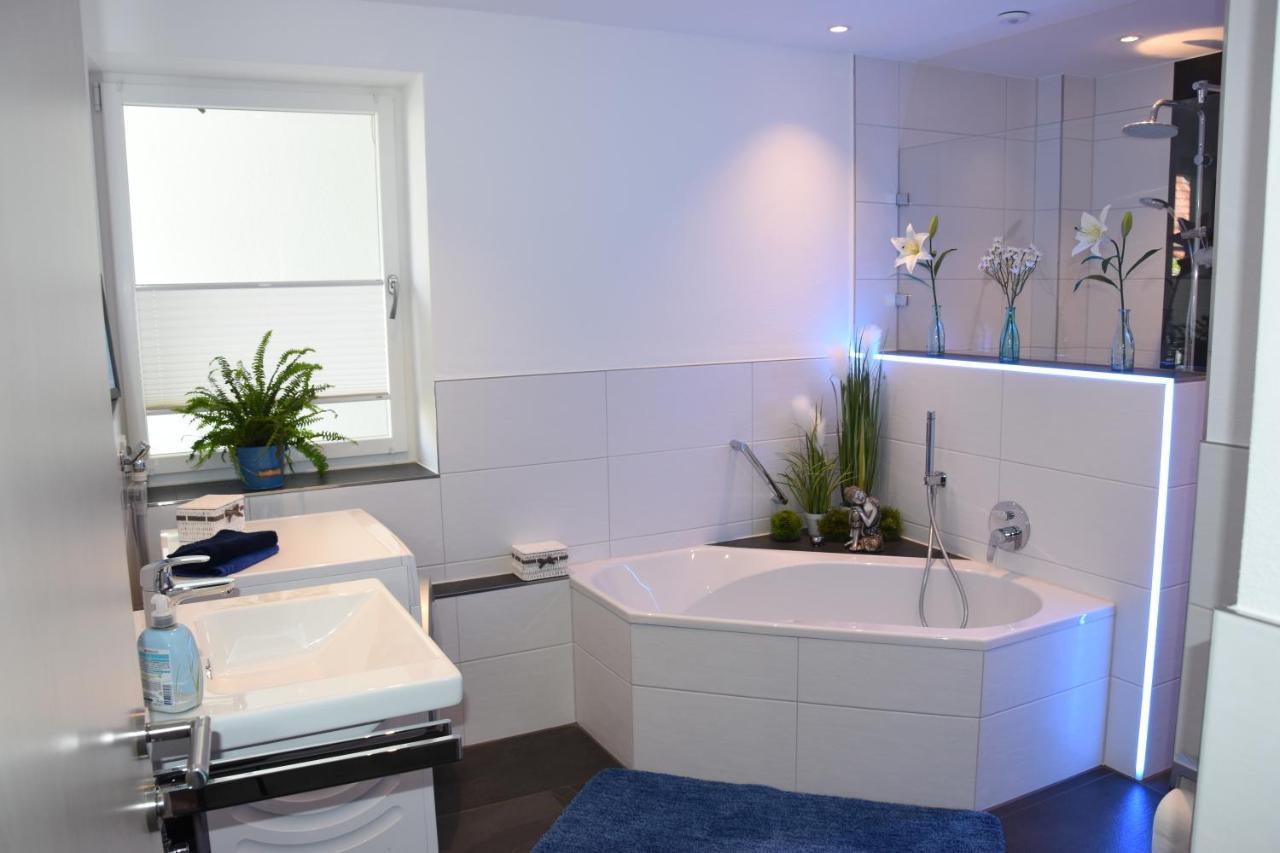 Top-Moderne Und Geraeumige Ferienwohnung Assling Bagian luar foto