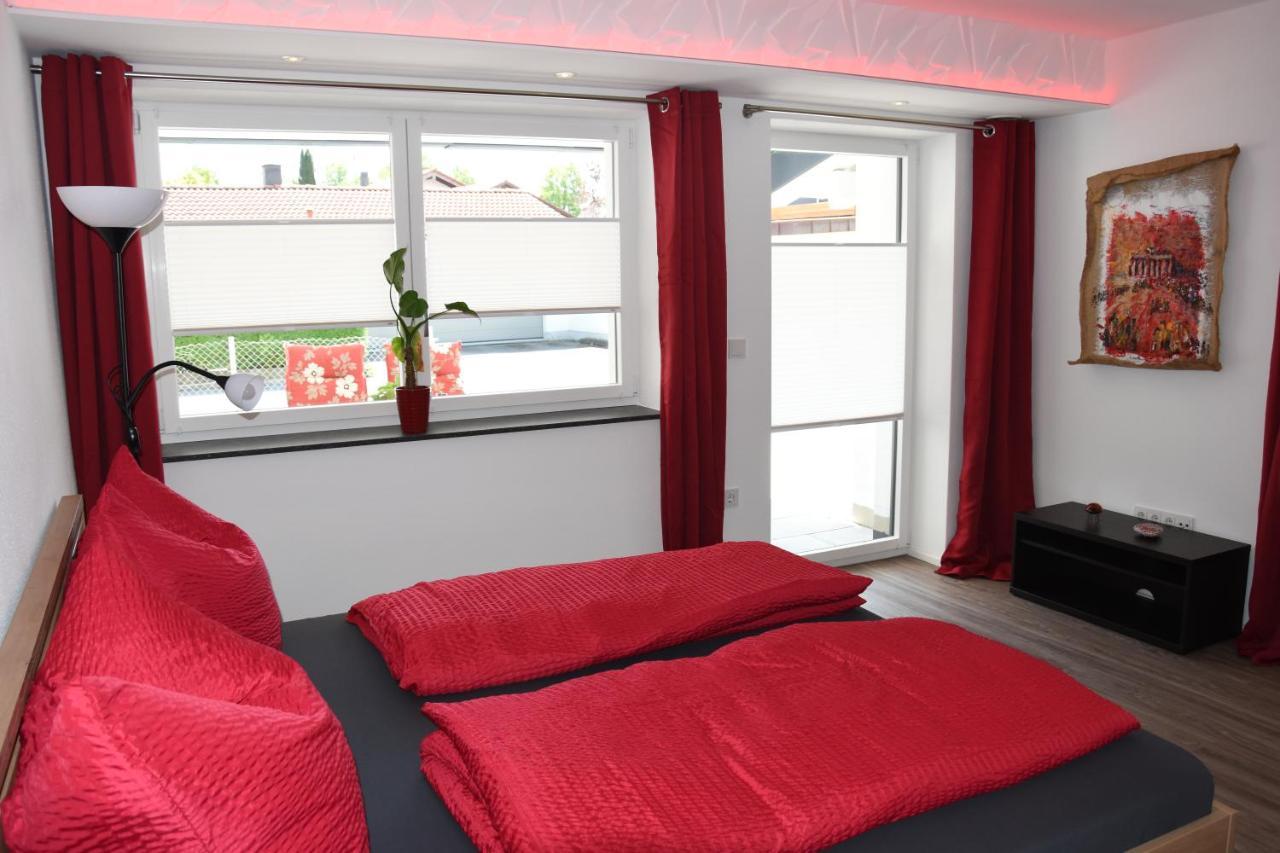 Top-Moderne Und Geraeumige Ferienwohnung Assling Bagian luar foto